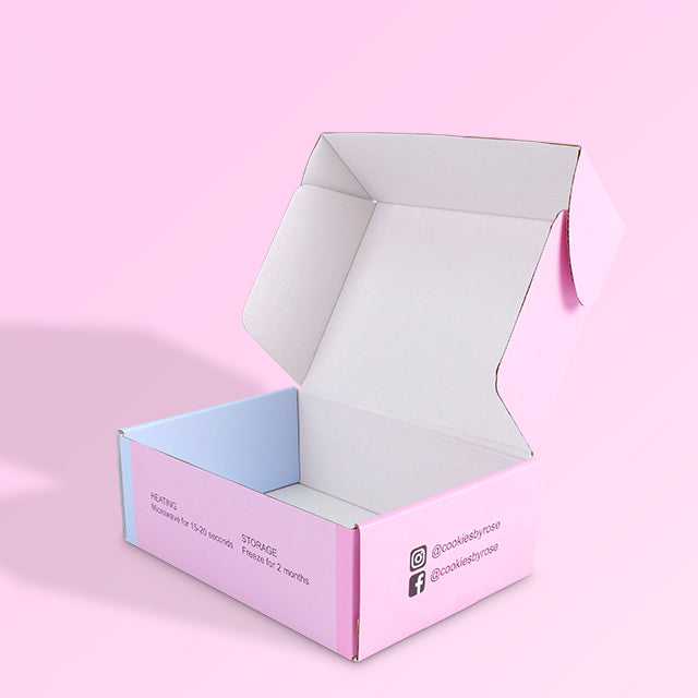 Open empty corrugated mailer box showing interior printing with heating and storage instructions